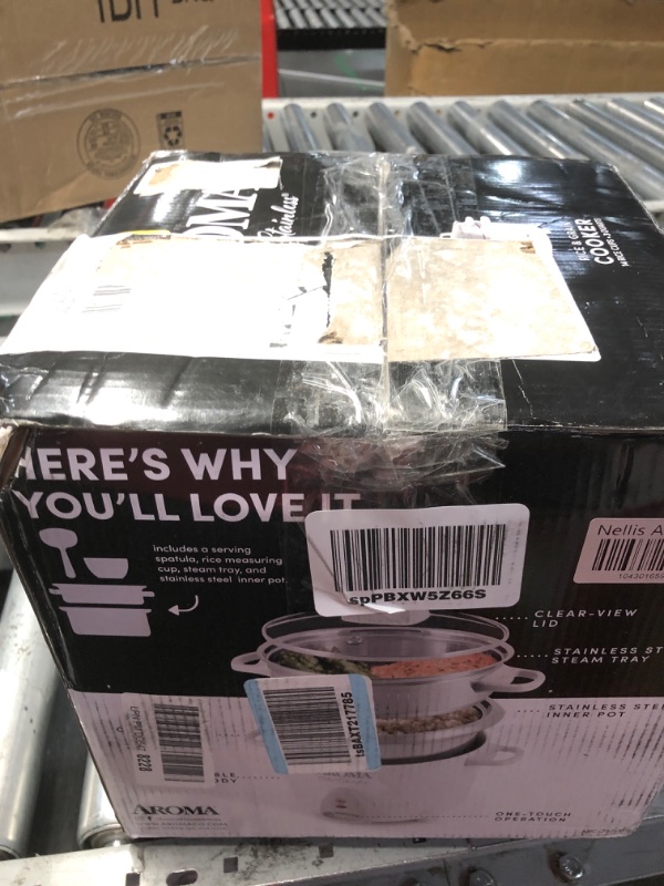 Photo 1 of (see all images) Aroma Housewares 14-Cup (Cooked) / 3Qt. Select Stainless Pot-Style Rice Cooker, & Food Steamer, One-Touch Operation, Automatic Keep Warm Mode, White (ARC-757-1SG)