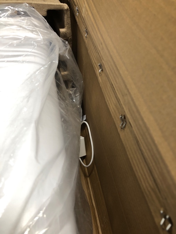 Photo 1 of ***HEAVILY USED AND DIRTY - SEE PICTURES***
Airdeer Automatic Trash Can, 8 Gallon Self Sealing and Self-Changing Smart Trash Can, Motion Sensor, Touchless Garbage can with lid for Kitchen Bathroom Bedroom Office, 6 Refill Rings(L2, White)