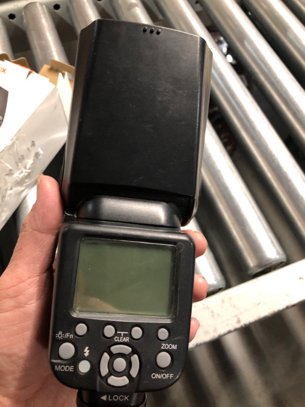 Photo 1 of ***(HEAVILY USED)***
Sunpak DF4000U Hot-Shoe Flash - TTL - 19mm - Black