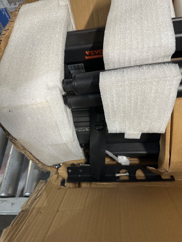 Photo 1 of VEVOR Vinyl Cutter Plotter Machine, 53" Signmaster Software Sign Making Machine, 1350mm Paper Feed Vinyl Cutter Plotter with Stand (53" 1350mm)