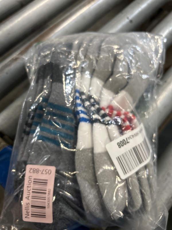 Photo 1 of *8 unknown size***white and grey socks