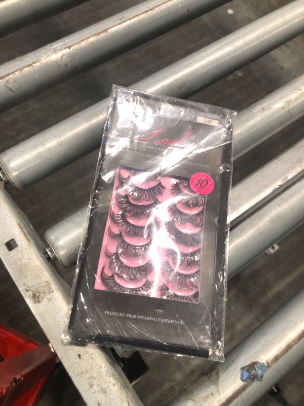 Photo 1 of 10Pairs 3d Russian, D Curl Lash Strips, 15mm Wispy Fake Lashes that Look Like Extensions, Natural False Lashes Mink