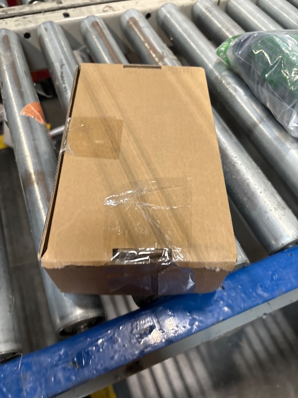 Photo 1 of Ceramic Brake Pads Kit,SCITOO 8pcs Disc Brake Pad Set fit for Cadillac Escalade ESV EXT, for Chevy Avalanche Silverado Suburban 1500 Tahoe, 01-06 for GMC Sierra 1500, 00-06 for GMC Yukon/Yukon XL 1500