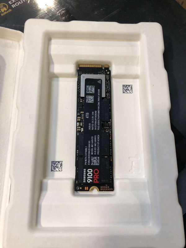 Photo 1 of [NOT 4TB, STICKERS SWITCHED ON SSD] Samsung SSD 9100 PRO 256GB, PCIe 5.0x4 M.2 2280, Seq. Read Speeds Up to 14,800MB/s, Best for AI Computing, Gaming, and Heavy Duty Workstations (MZ VAP4T0B/AM). 