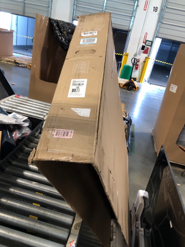 Photo 1 of ****Sold for parts** 
Samsung 65-Inch Class Crystal UHD 4K DU7200 Series HDR Smart TV w/Object Tracking Sound Lite, PurColor, Motion Xcelerator, Mega Contrast, Q-Symphony (UN65DU7200, 2024 Model)