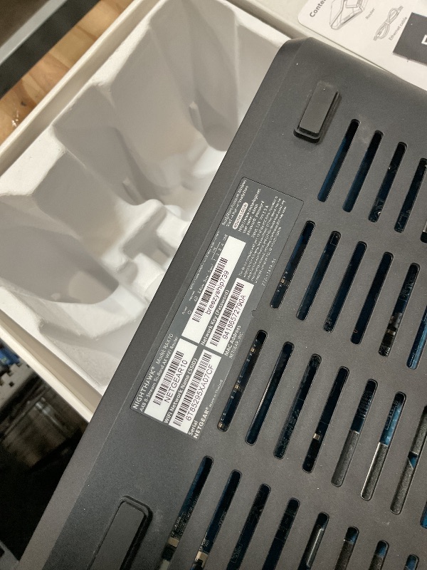Photo 1 of *UNABLE TO TESTED* NETGEAR Nighthawk 8-Stream WiFi 6 Router (RAX70) - Security Features, AX6600 Tri-band Wireless Speed (up to 6.6 Gbps) - Coverage up to 2,500 sq. ft., 40 Devices