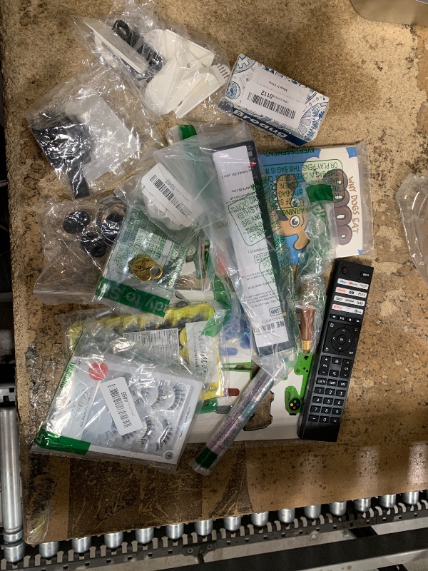 Photo 1 of MIXED ITEMS 