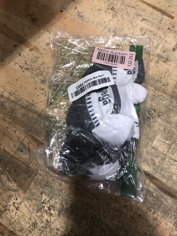 Photo 1 of Balega Unisex Adult Silver Compression Fit Performance No Show Athletic Running Socks (1 Pair), White, Small