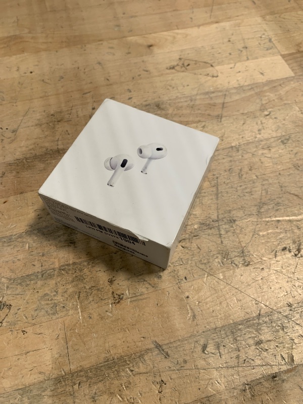 Photo 1 of ****single earbud****Apple AirPods Pro 2 Wireless Earbuds, Active Noise Cancellation, Hearing Aid Feature, Bluetooth Headphones, Transparency, Personalized Spatial Audio, High-Fidelity Sound, H2 Chip, USB-C Charging