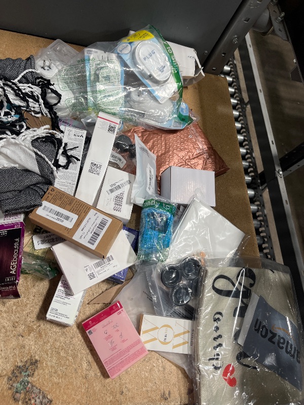 Photo 1 of **SOLD AS IS BUNDLE OF HOME GOODS AND MISC FINAL SALE**
