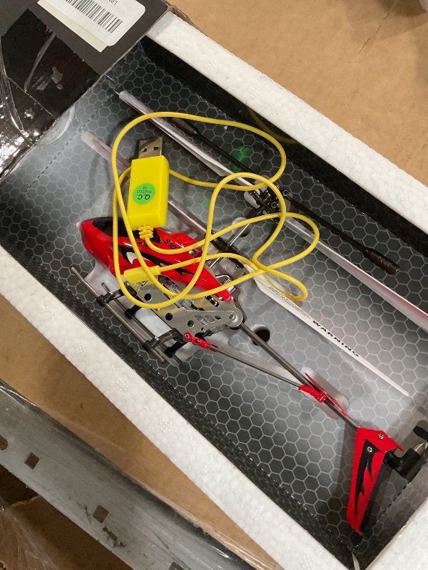 Photo 1 of (Sold for parts) Cheerwing S107/S107G Phantom 3CH 3.5 Channel Mini RC Helicopter with Gyro Crimson