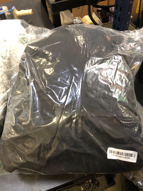 Photo 1 of CREATMO US Women's Winter Plus Size Thickened Winter Coats Puffer Jacket Cotton Coat with Detachable Hood Black 3X