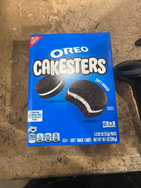 Photo 1 of OREO Cakesters Soft Snack Cakes, 5 - 2.02 oz Snack Packs