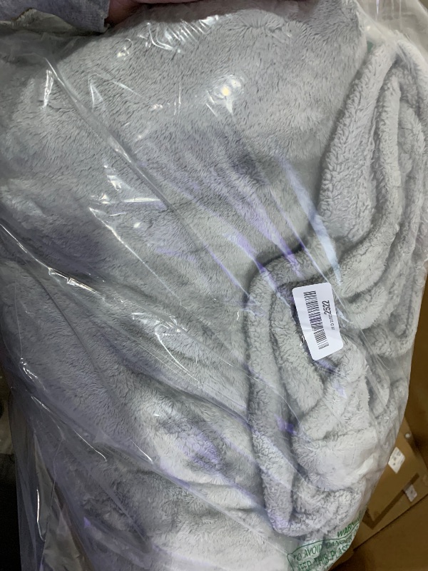 Photo 1 of NANPIPER Flannel Blanket Reversible Sherpa Throw Blanket Super Soft Plush Warm Fleece Microfiber (90"x90",Light Gray) Queen
