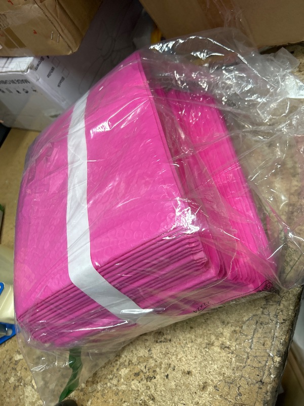 Photo 1 of 8.5 x 11 Inch Bubble Mailer 40 Pack, Waterproof Padded Envelopes with Strong Self-Seal Adhesive, Cushioning Shipping Bags with Bright Color for Small Business - Hot Pink