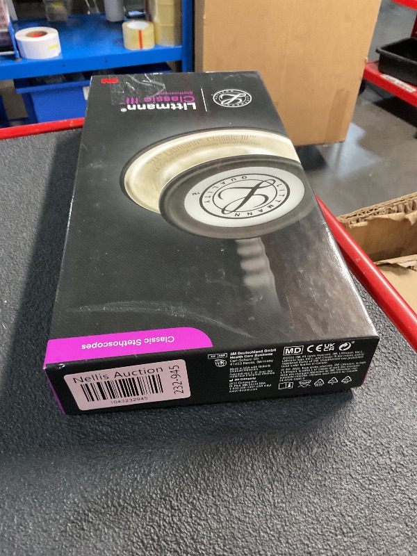 Photo 1 of ***(STOCK PHOTO FOR REFERENCE ONLY/ SEE PIC FOR REFERENCE)***
3M Health Care MMM 5807 Littman Classic III Monitoring Stethoscope, Rainbow Finish, Caribbean Blue Tubing, 27" Length