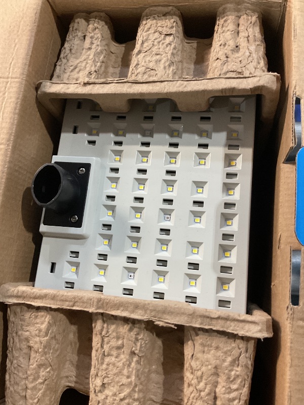Photo 1 of (Missing plug)AeroGarden Harvest 2.0, Indoor Garden Hydroponic System with LED Grow Light, Holds up to 6 AeroGarden Pods, Black
