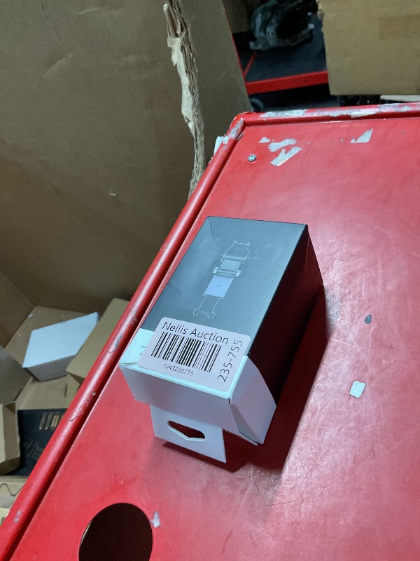 Photo 1 of 8BitDo Mobile Clip for 8BitDo Ultimate 2 Controller, Adjustable Phone Mount (49-85mm)