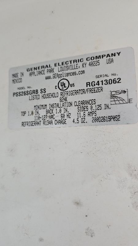 Photo 1 of ***FINAL SALE/ PARTS ONLY***GE 25.3-cu ft Side-by-Side Refrigerator with Ice Maker