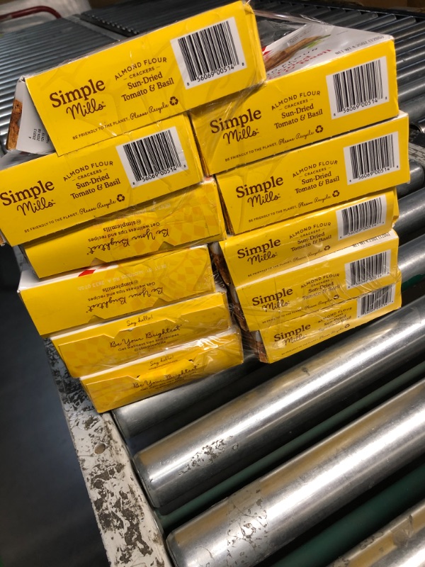 Photo 1 of ***NON REFUNDABLE*** Simple Mills Almond Flour Crackers, Sundried Tomato & Basil, Gluten Free, Flax Seed, Sunflower Seeds, Corn Free, Good for Snacks, Made with whole foods, (Packaging May Vary), 4.25 Ounce, Bundle of 11 boxes 