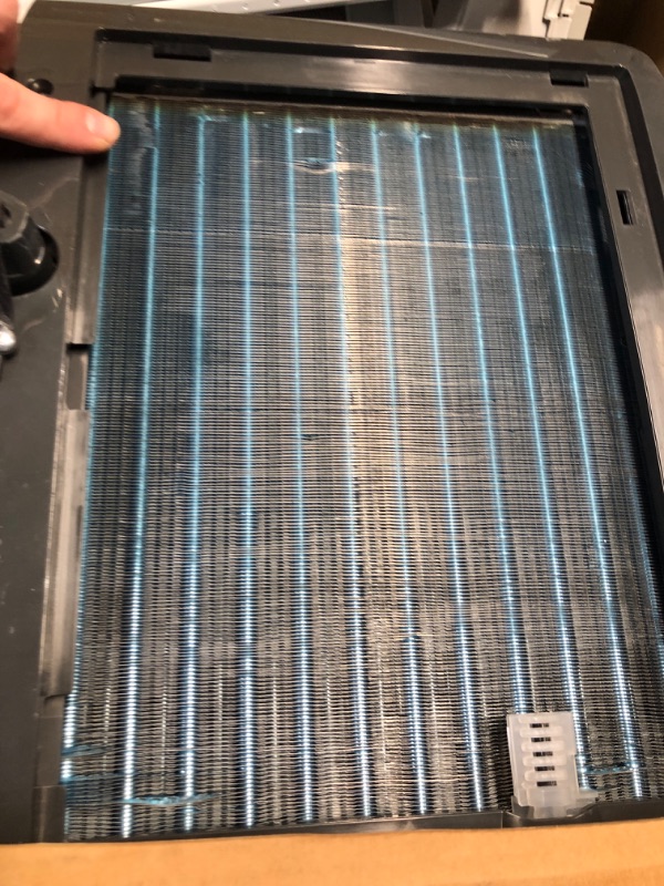 Photo 4 of ***(EXP: )NONREFUNDABLE*** ***PARTS ONLY*** LG 8000 BTU (DOE) / (12000 ASHRAE) Portable Air Conditioners Cools 350 Sqft Easy Install & WiFi App Remote Eco-friendly, Quiet Small & Medium Room Air Conditioner AC Unit Home Gray LP0823GSSM