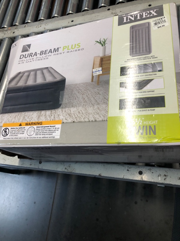 Photo 1 of ***(HAS HOLE/ SEE NOTES)***
Intex 64131ED Dura-Beam Plus Deluxe Pillow Rest Air Mattress: Fiber-Tech – Twin Size – Built-in Electric Pump – 16.5in Bed Height – 300lb Weight Capacity