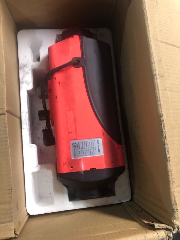 Photo 1 of *** VERY DIRTY **  Silscvtt 8KW 12V Diesel Air Heater Quiet 8000W Replacement for Bus Trailer Trucks Boat Car
