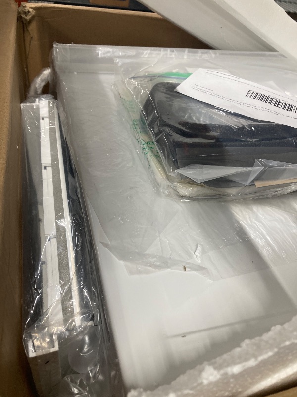 Photo 1 of **PARTS ONLY**LG 6,000 BTU Dual Inverter Smart Window Air Conditioner, 115V, Cools 250 Sq. Ft., Ultra Quiet Operation, Up to 35% More Energy Savings, ENERGY STAR®, works with LG ThinQ, Amazon Alexa and Hey Google