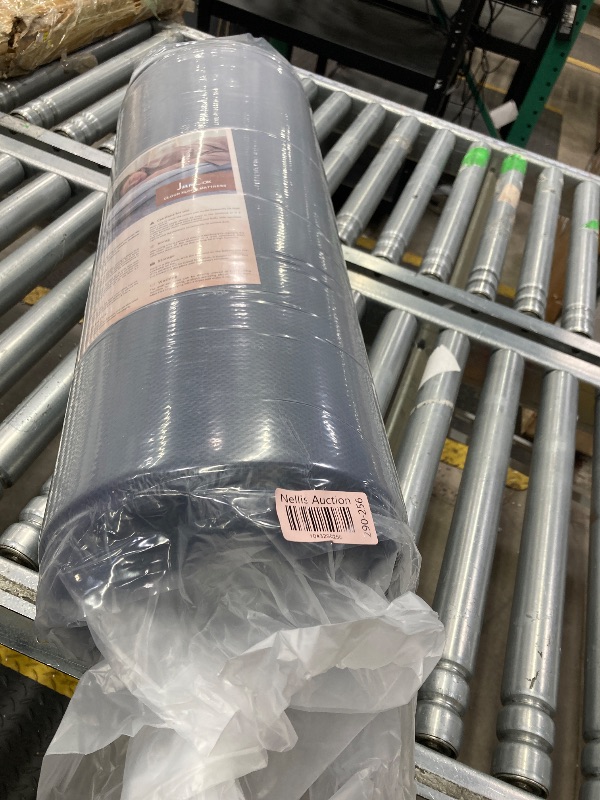 Photo 1 of *** the description and photo is only to the reference*** Cloud floor Mattress