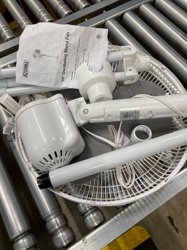 Photo 1 of ***(SELLING AS PARTS ONLY - MISSING PIECES)***

EZ-CHILL 16” Oscillating Pedestal Fan, 3-speed Options, 90-Degree Oscillating Head, Adjustable Height and Tilt, Powerful Air Flow, White, MTSP15-16AZ