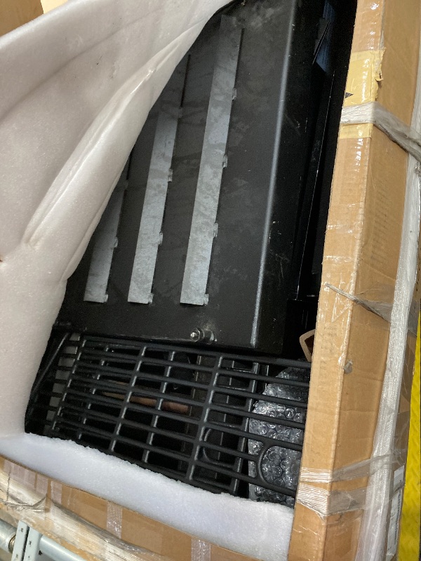 Photo 1 of 3-Drawer