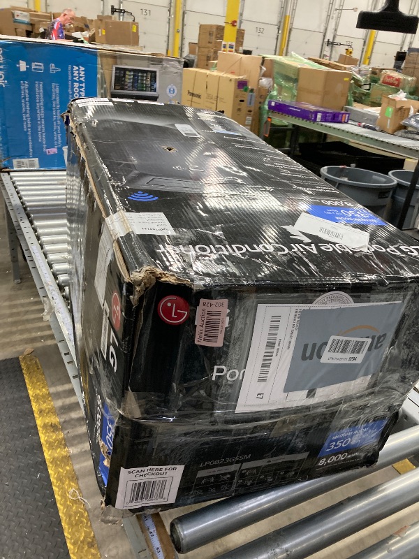 Photo 1 of ***PARTS ONLY**
LG 8000 BTU (DOE) / (12000 ASHRAE) Portable Air Conditioners Cools 350 Sqft Easy Install & WiFi App Remote Eco-friendly, Quiet Small & Medium Room Air Conditioner AC Unit Home Gray LP0823GSSM