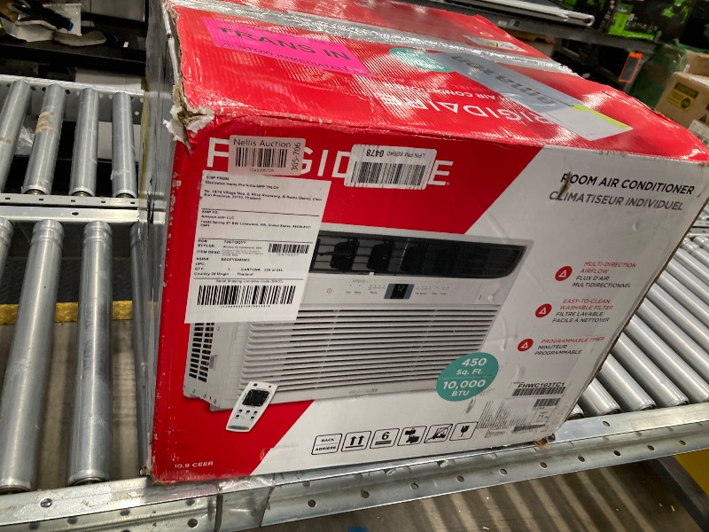Photo 1 of ***PARTS ONLY***
Frigidaire 10,000 BTU Window Air Conditioner with Remote Control, Cools Up to 450 Sq. Ft., Quiet Operation, Eco Mode, 3 Fan Speeds, Auto Restart, White