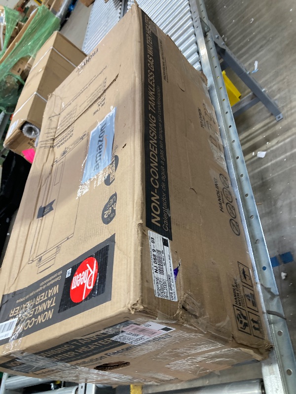 Photo 1 of **PARTS ONLY**
Rheem RTG-70DVLP-3 High Efficiency Non-Condensing Indoor Tankless Liquid Propane Water Heater, 7.0 GPM
