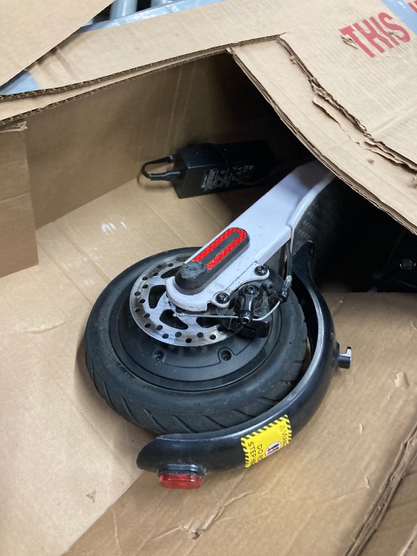 Photo 1 of ***PARTS ONLY***
Hover-1 Journey Max Adult Electric Scooter with 700W Brushless Dual Motor Hill Climber, 19 mph Max Speed, and 26 Mile Range Commuter Scooter For Adults and Teens.