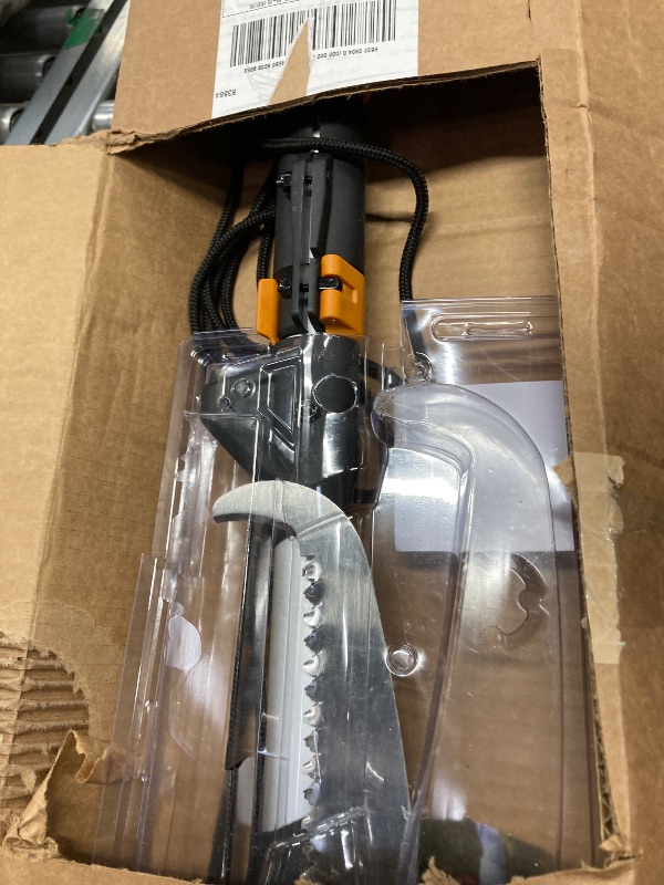 Photo 1 of ***PARTS ONLY****Fiskars 7'-16' Chain-Drive Extendable Tree Pruner and Pole Saw - Cuts up to 1.25" Diameter

