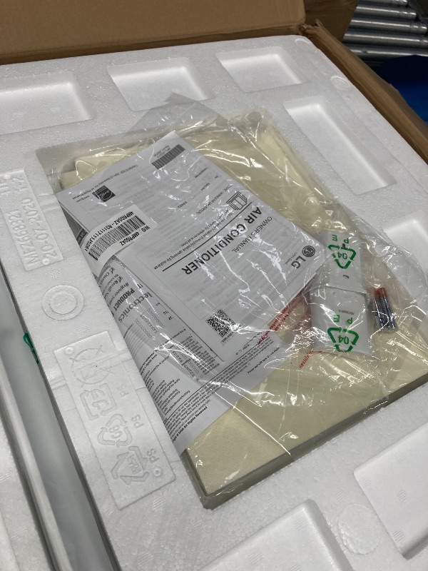 Photo 1 of ***PARTS ONLY***
LG 6,000 BTU Dual Inverter Smart Window Air Conditioner, 115V, Cools 250 Sq. Ft., Ultra Quiet Operation, Up to 35% More Energy Savings, ENERGY STAR®, works with LG ThinQ, Amazon Alexa and Hey Google
