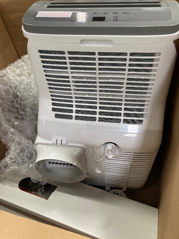 Photo 1 of ***(SELLING AS PARTS ONLY -DO NOT WORK)***BLACK+DECKER 10,000 BTU Portable Air Conditioner for Rooms up to 450 Sq. with Remote Cont rol, White ***(NO REMOTE, NOT IN BOX, SOME SCUFFS/SCRATCHES)***