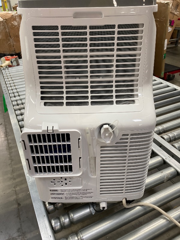 Photo 1 of ***(SELLING AS PARTS ONLY -DO NOT WORK)***BLACK+DECKER 10,000 BTU Portable Air Conditioner for Rooms up to 450 Sq. with Remote Cont rol, White ***(NO REMOTE, NOT IN BOX, SOME SCUFFS/SCRATCHES)***