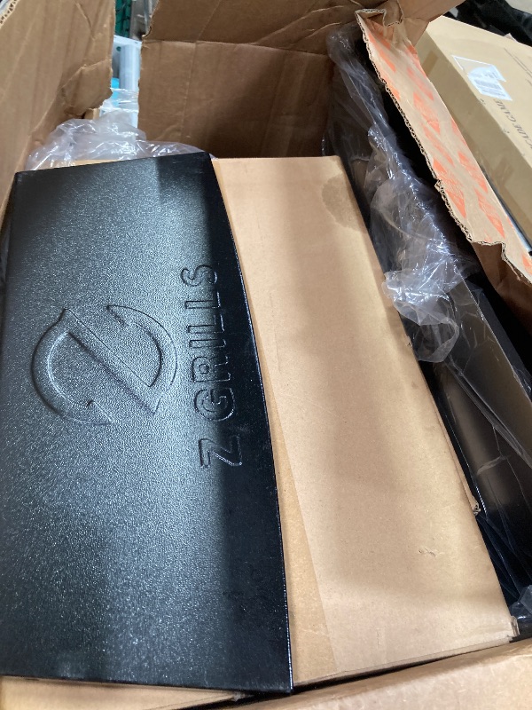 Photo 1 of ***MISSING PARTS/INCOMPLETE**Z Grills 7002C3E Pellet Grill & Smoker with PID Controller, Meat Probes, Hopper Clean-Out & Pellet View Window ( Grill Cover Included)