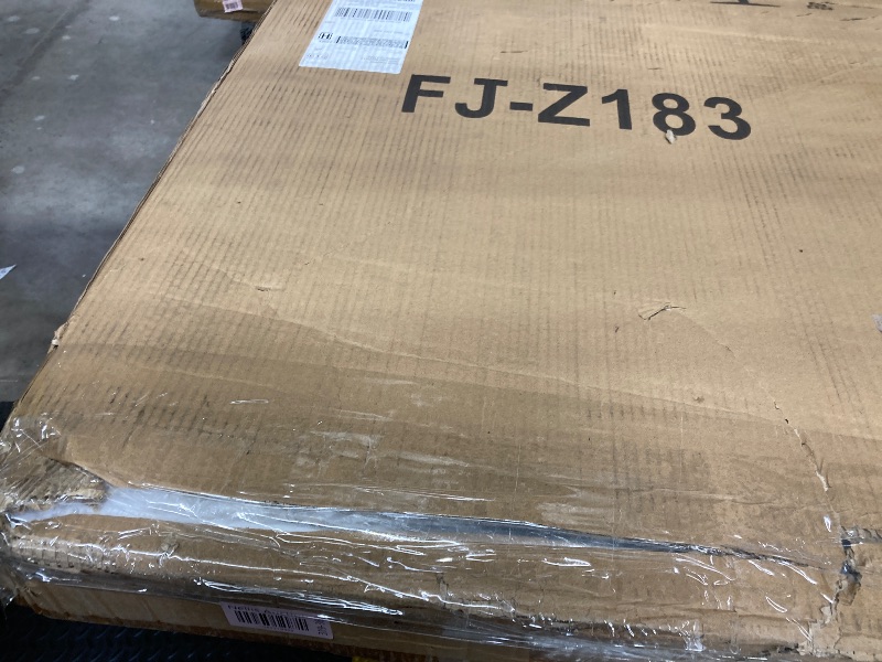 Photo 1 of ***(SELLING AS IS, CRACKED IN CENTER FOLD...SEE ALL PHOTOS)***
6' Folding Table Portable Plastic Indoor Outdoor Picnic Party Dining Camp Tables
