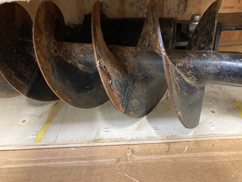 Photo 1 of 200mm Auger Drill Mini Excavator Attachment with Hydraulic Pipes Compatible with 1Ton-1.5Ton Mini Excavator Digger 90MM Span 25MM Hole Diameter