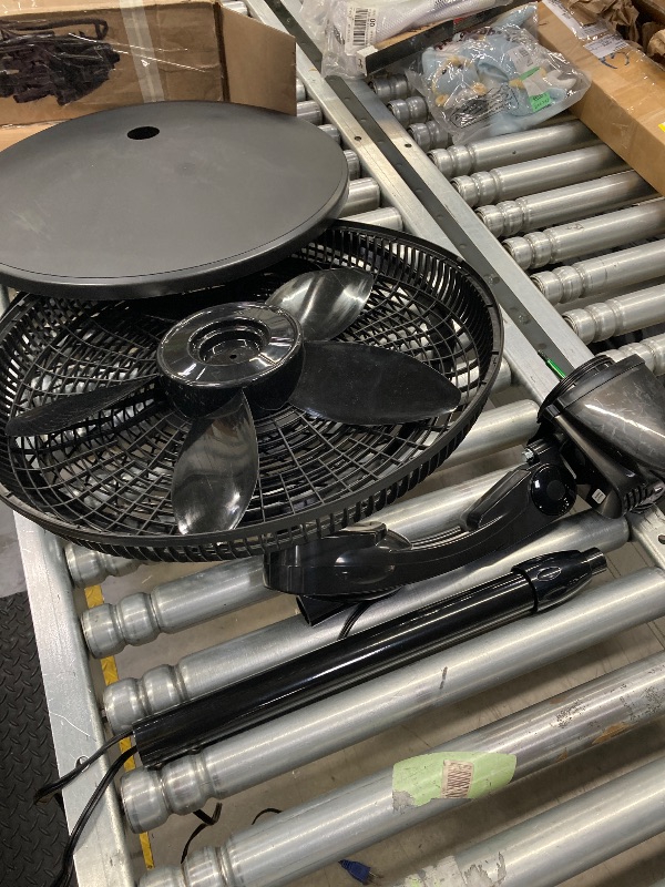 Photo 1 of ***(SELLING AS PARTS ONLY)-MISSING POLE EXTENDER/UNTESTED)***
Lasko Pedestal Fan, Oscillating Fan for Bedroom with Adjustable Height and 3 Cooling Speeds, Portable, 18", Black