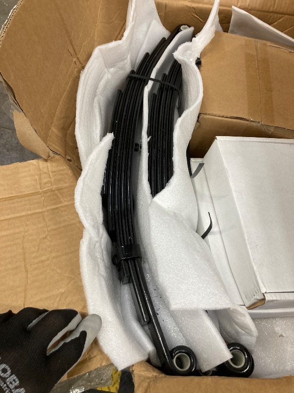 Photo 1 of 6-Leaf Slipper Trailer Leaf Spring Set