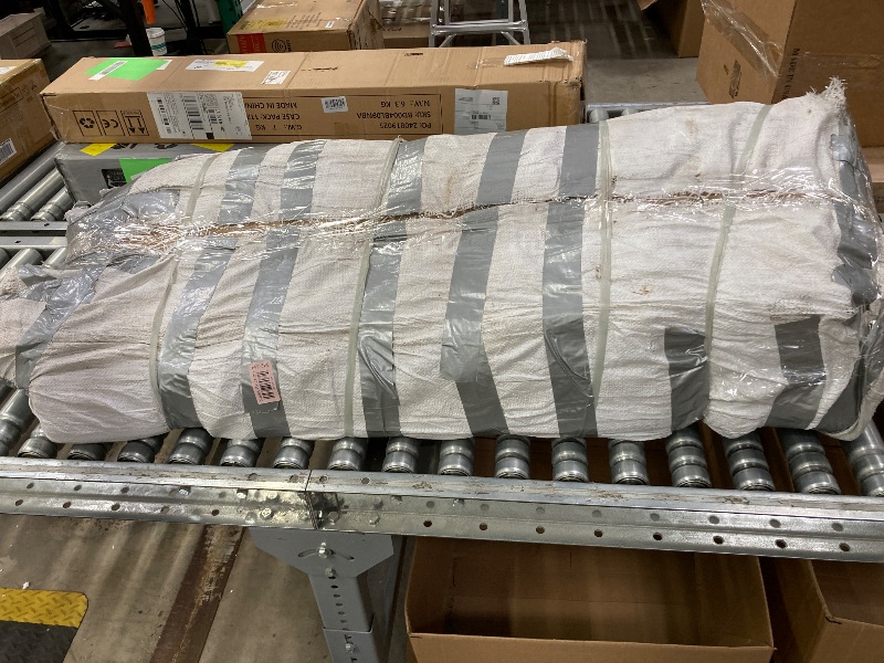 Photo 1 of GarveeTech 2 Ton Engine Hoist, Folding Cherry Picker Engine Hoist with Lever and 6 Casters, Heavy Duty Hydraulic Shop Crane, Engine Crane Lifter for Workshops Garage Warehouse, Red