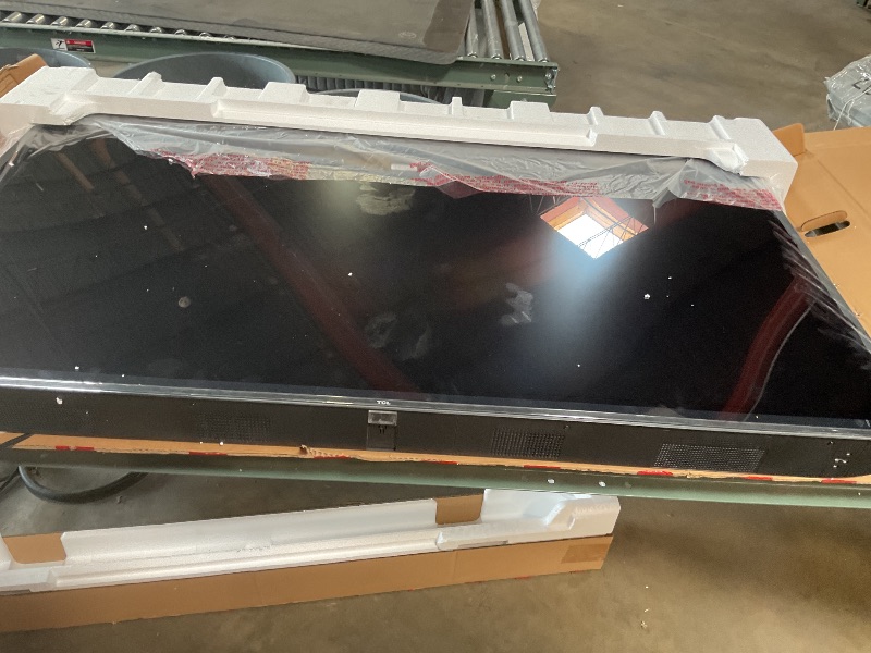 Photo 1 of ** screen cracked see pictures**TCL 65 inch Q series smart TV ultra wide color gambit 4K ultra HD resolution Dolby Vision HDR Dolby Atmos motion rate 120 Bluetooth personal audio auto game mode three HDMI inputs fire TV