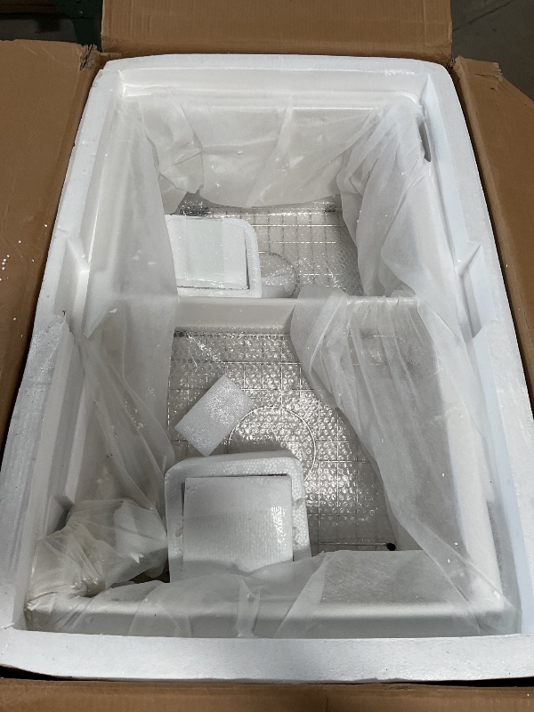 Photo 1 of *FOR PARTS ONLY* Lordear White Double Bowl Undermount Kitchen Sink 32x19 Inch Two Basin Kitchen Sinks Pure White Fireclay Porcelain Ceramic Sink 32 Inch 50/50