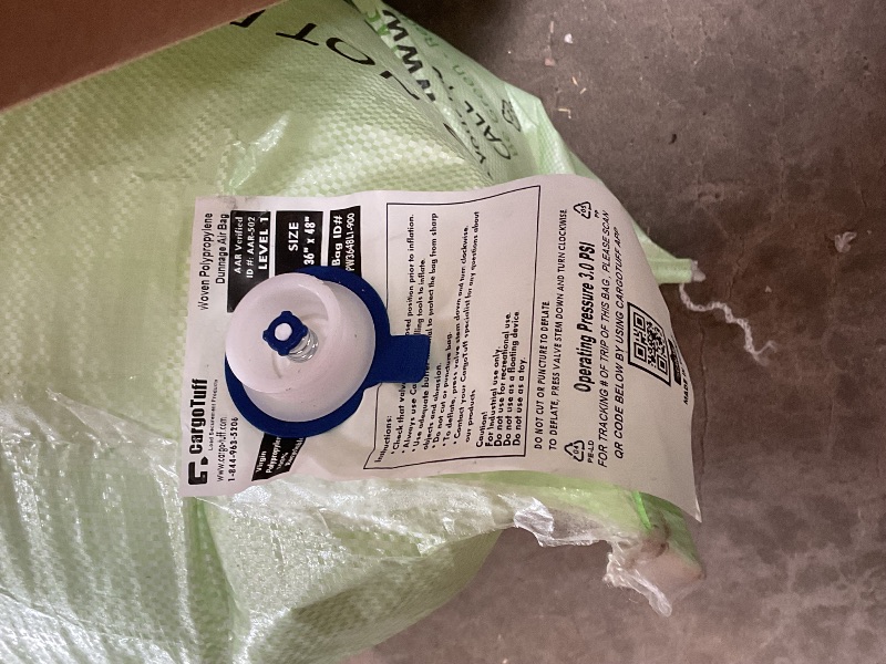 Photo 1 of 48x48 Woven Polypropylene CargoTuff Dunnage Bag *UNKNOWN AMOUNT IN BOX 