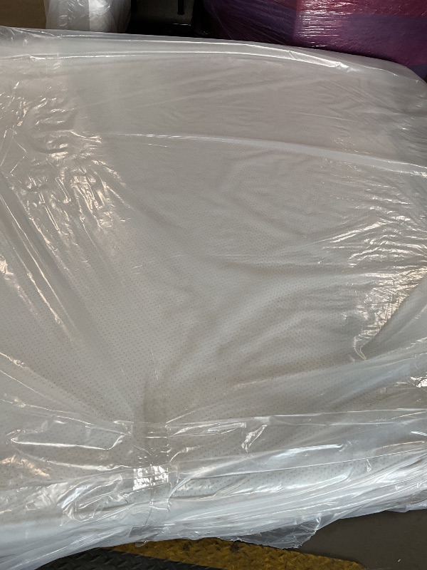 Photo 1 of *MINOR DIRT FROM TRANSPORT* ZINUS 14 Inch Cooling Comfort Support Hybrid Mattress [New Version], Queen, Fiberglass Free, Medium Plush, Cooling Motion Isolation, Certified Safe Foams & Fabric, Mattress in A Box