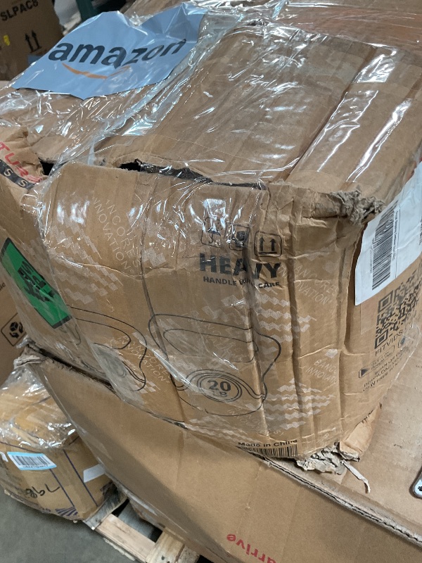 Photo 1 of ?Signature Fitness ?Wide Grip 4-Piece Kettlebell Exercise Fitness Weight Set, Include 5 lbs, 10 lbs?, ?15 lbs? and 20 lbs, Black